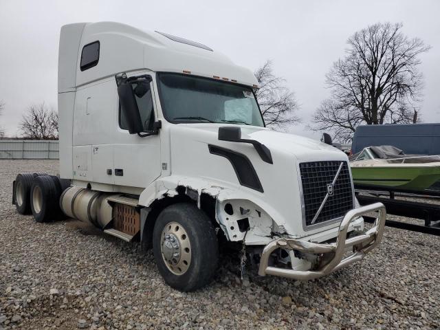 Image 1 of 2013 VOLVO VN VNL 2013 with VIN 4V4NC9EG0DN135189