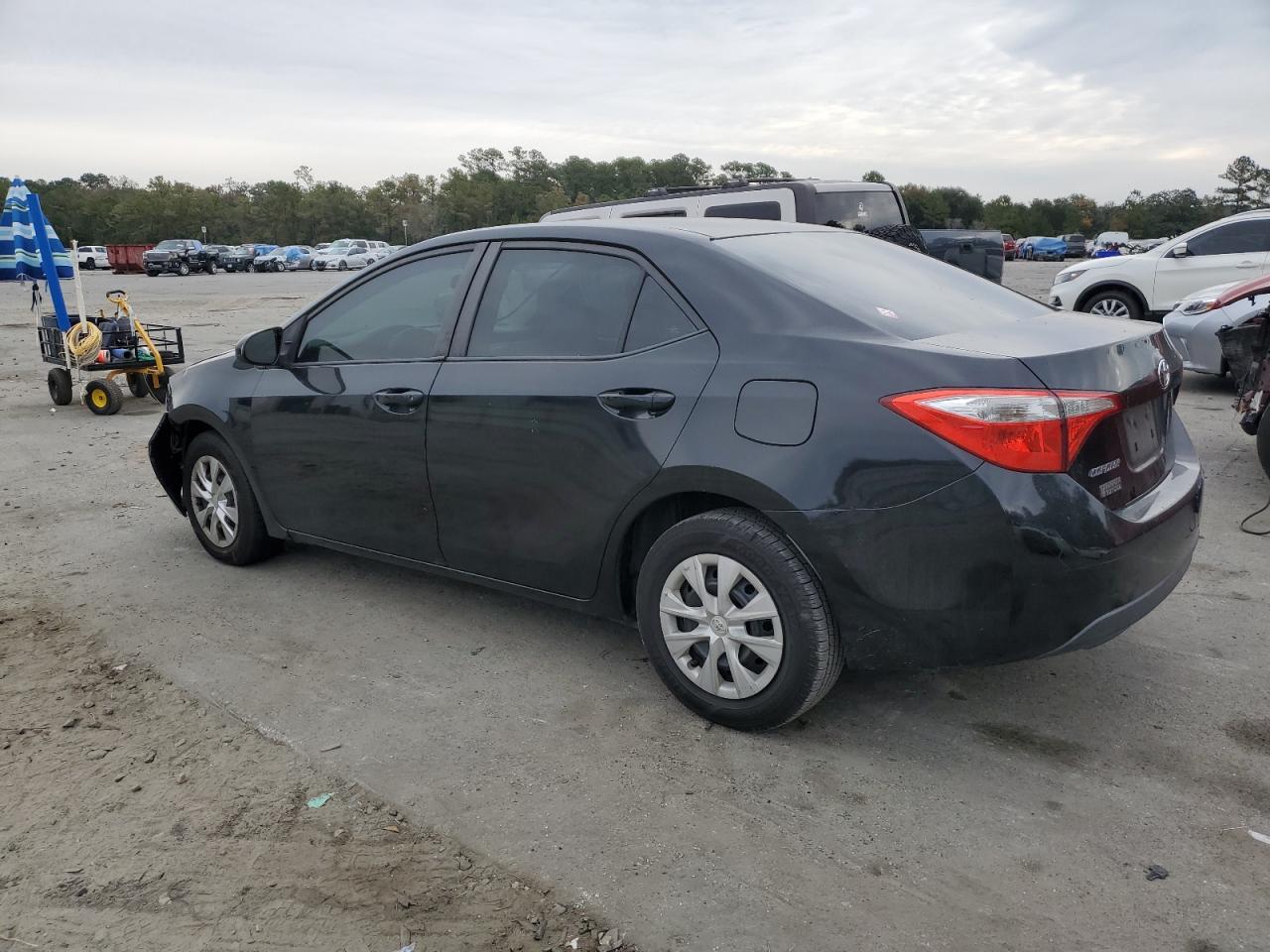 Image 2 of 2014 TOYOTA COROLLA L 2014 with VIN 2T1BURHE2EC043687