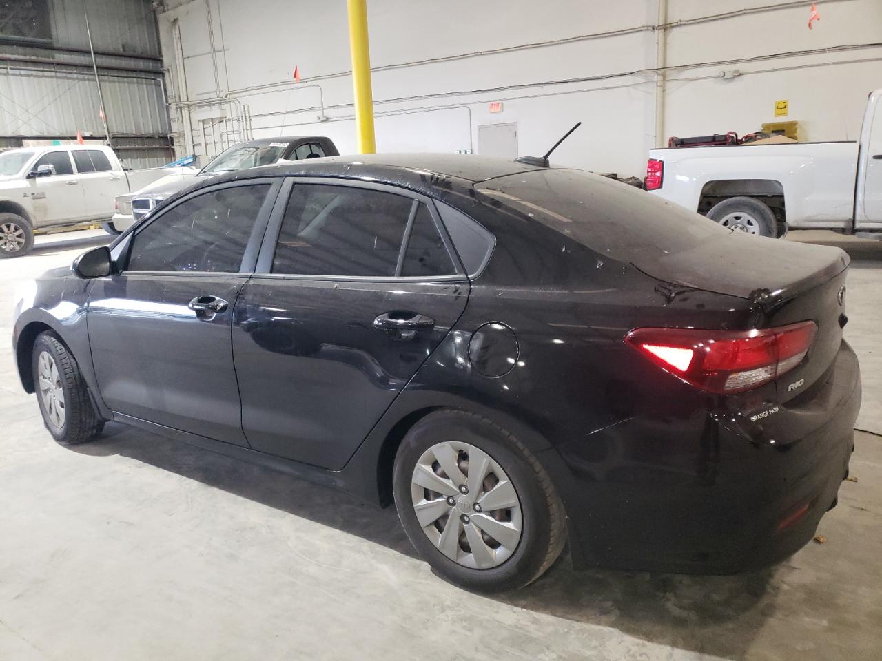 Image 2 of 2020 KIA RIO LX 2020 with VIN 3KPA24AD5LE285006