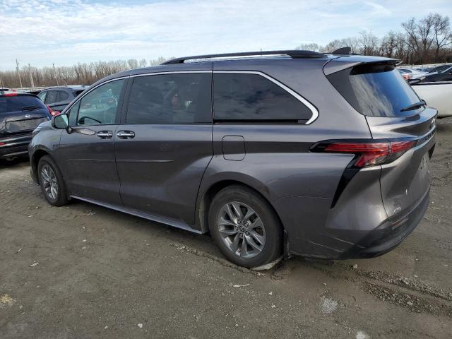 Obraz 2 z 2022 TOYOTA SIENNA XLE 2022 z VIN 5TDJSKFC2NS046154