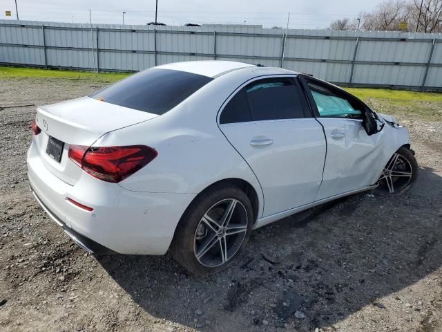 Obraz 3 z 2020 MERCEDES-BENZ A 220 2020 z VIN W1K3G4EB3LW047511