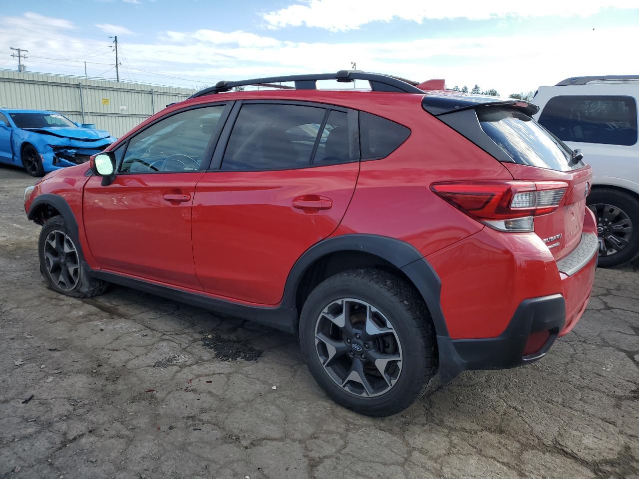 Image 2 of 2020 SUBARU CROSSTREK PREMIUM 2020 with VIN JF2GTAPCXL8262000