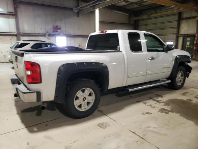 Image 3 of 2012 CHEVROLET SILVERADO K1500 LT 2012 with VIN 1GCRKSE71CZ339496