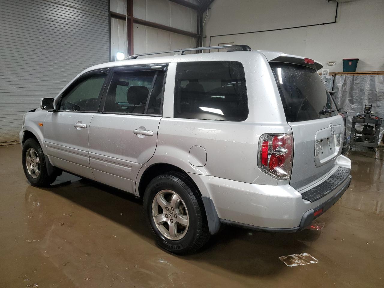 Изображение 2 2006 HONDA PILOT EX 2006 с VIN 5FNYF18686B003240