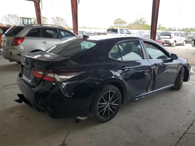 Obraz 3 z 2021 TOYOTA CAMRY SE 2021 z VIN 4T1G11AK9MU430878