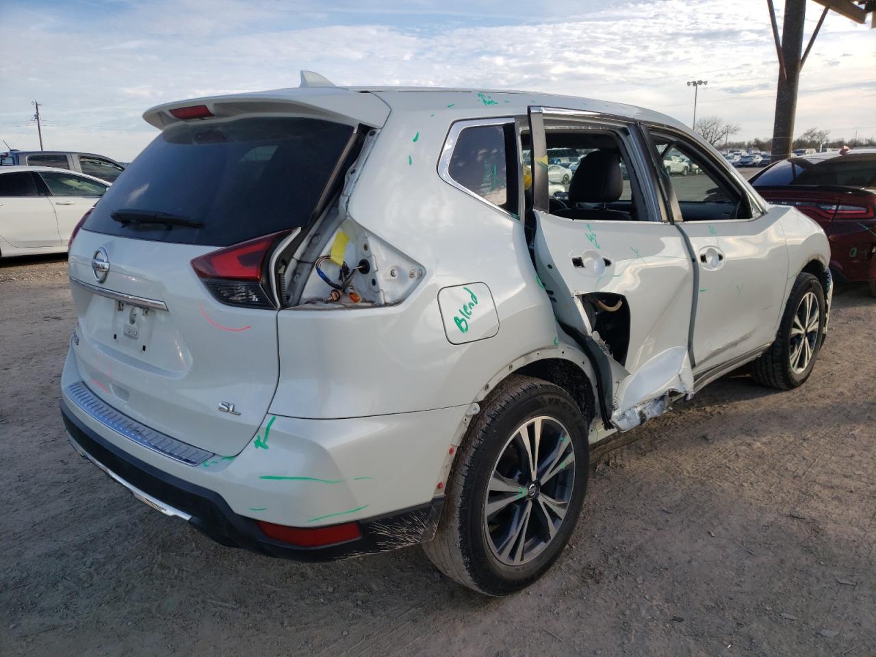 Obraz 3 z 2017 NISSAN ROGUE S 2017 z VIN 5N1AT2MT4HC751376