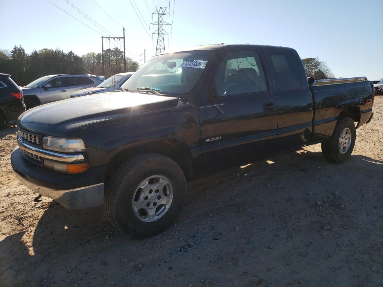 Image 1 of 1999 CHEVROLET SILVERADO K1500 1999 with VIN 1GCEK19T8XZ203887