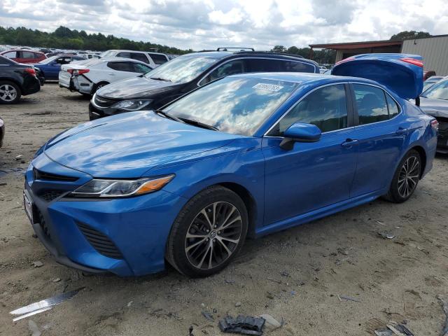 Obraz 1 z 2020 TOYOTA CAMRY SE 2020 z VIN 4T1G11AK9LU327698