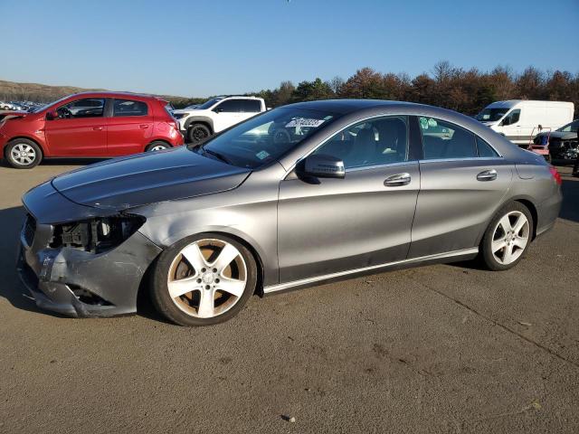 Obraz 1 z 2015 MERCEDES-BENZ CLA 250 4MATIC 2015 z VIN WDDSJ4GB2FN244206