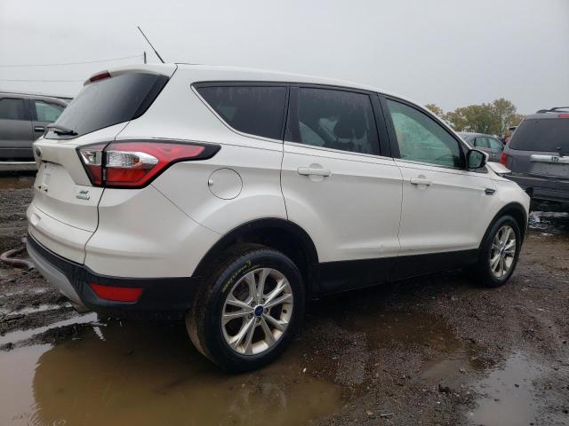 Image 3 of 2017 FORD ESCAPE SE 2017 with VIN 1FMCU0GD6HUC08796