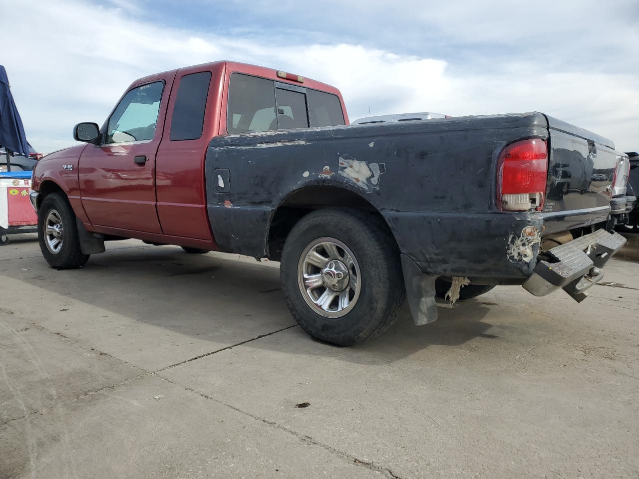 Изображение 2 2000 FORD RANGER SUPER CAB 2000 с VIN 1FTYR14V1YPA46797