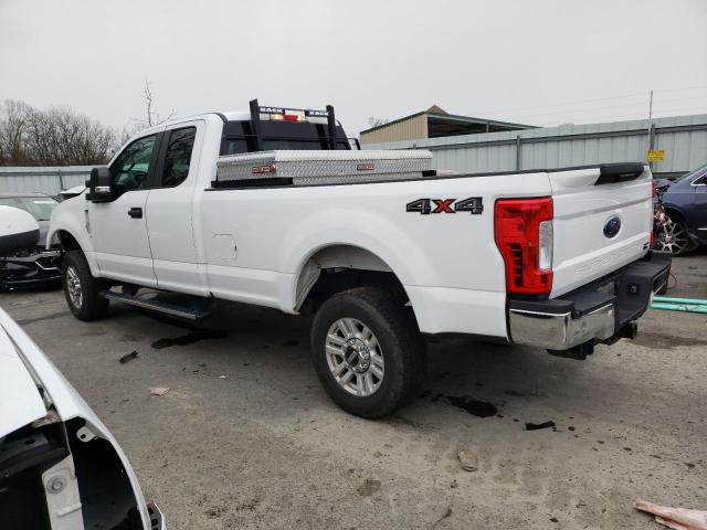Image 2 of 2017 FORD F250 SUPER DUTY 2017 with VIN 1FT7X2B68HEB55577