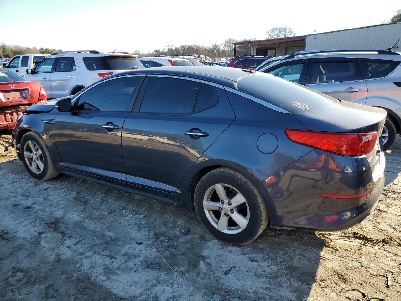 Изображение 2 2015 KIA OPTIMA LX 2015 с VIN KNAGM4A70F5531231