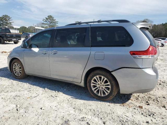 Obraz 2 z 2012 TOYOTA SIENNA XLE 2012 z VIN 5TDYK3DC4CS211917