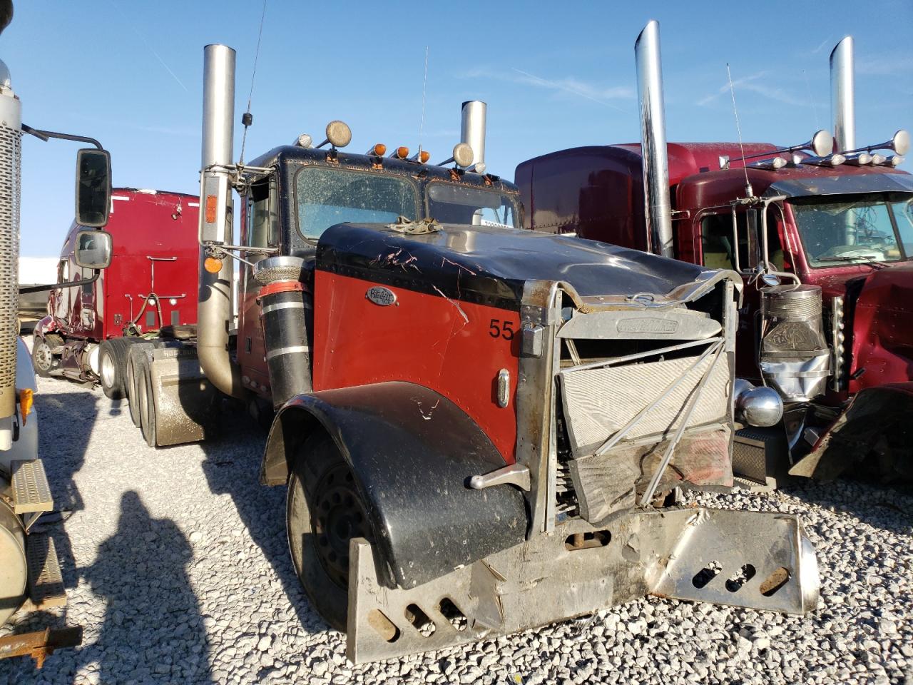 1985 FREIGHTLINER CONVENTIONAL FLC 1985 image
