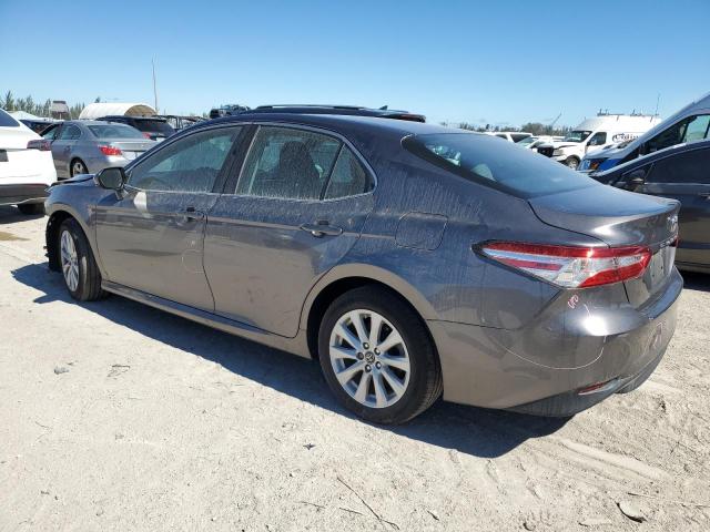Obraz 2 z 2018 TOYOTA CAMRY L 2018 z VIN 4T1B11HKXJU668010