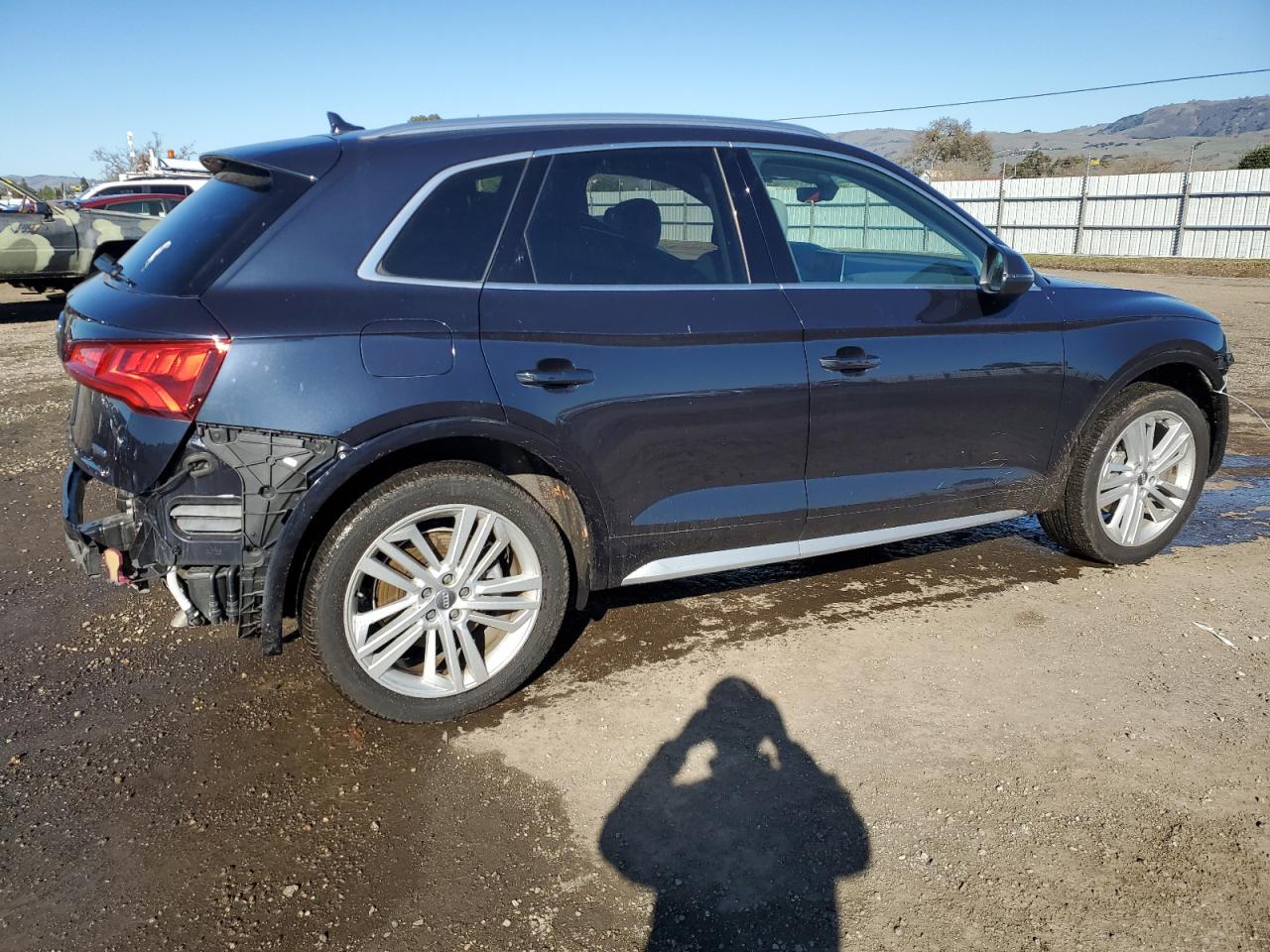 Image 3 of 2019 AUDI Q5 PREMIUM PLUS 2019 with VIN WA1BNAFY4K2031508