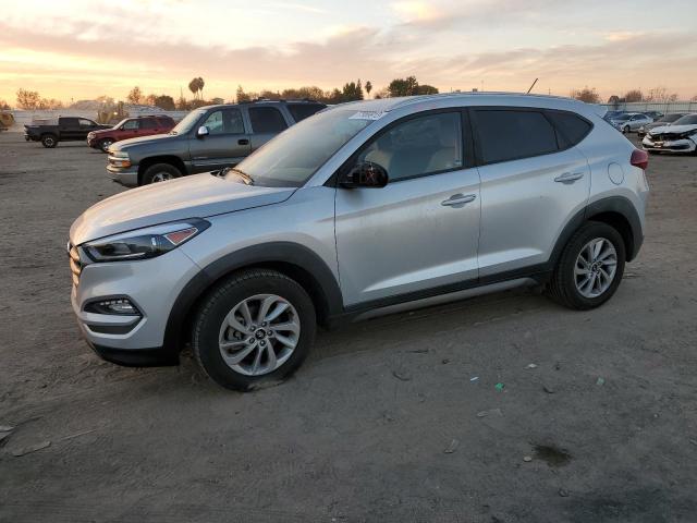 Image 1 of 2016 HYUNDAI TUCSON LIMITED 2016 with VIN KM8J33A46GU235211