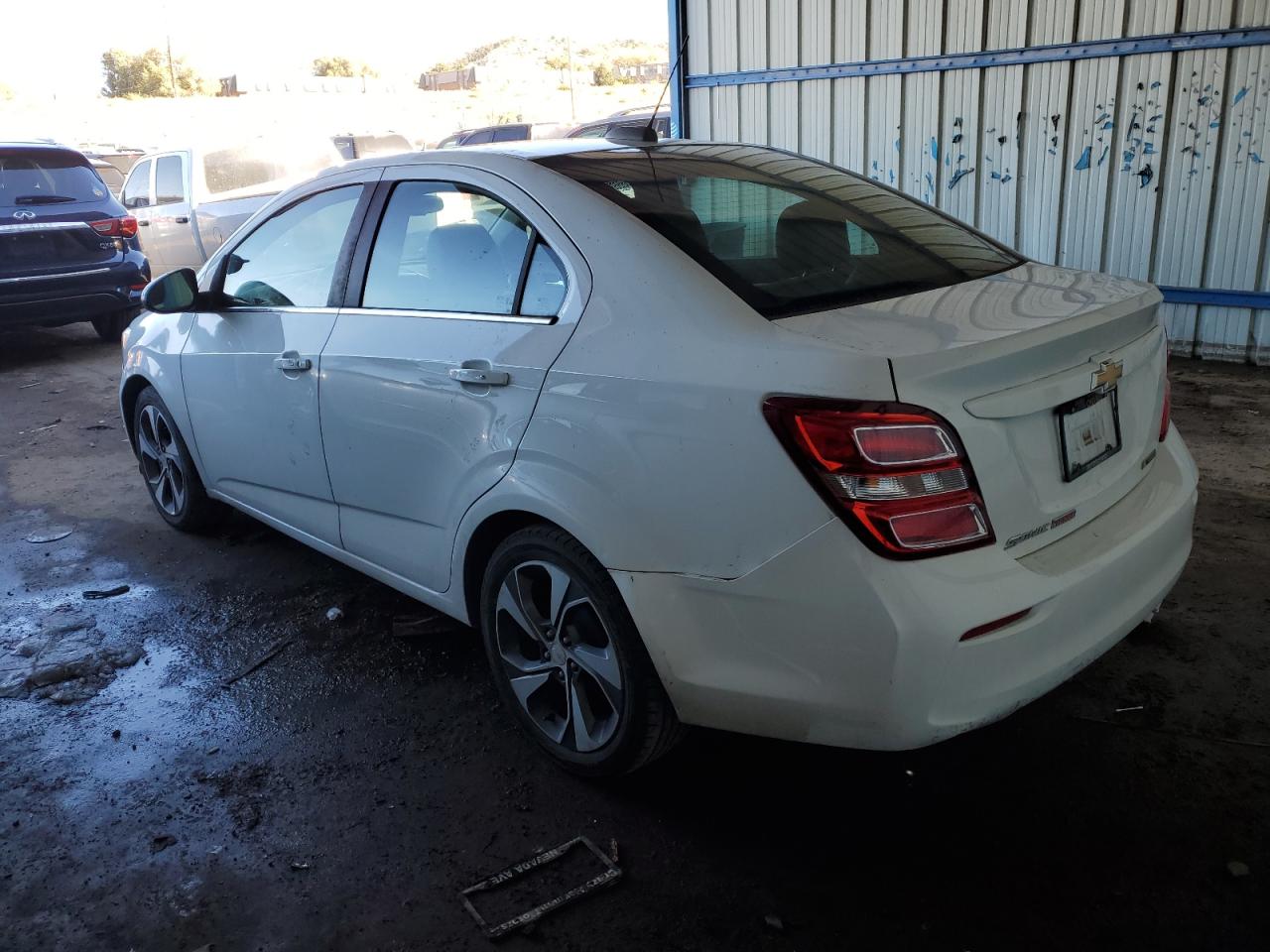 Изображение 2 2018 CHEVROLET SONIC PREMIER 2018 с VIN 1G1JF5SB9J4138315