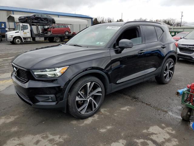 Obraz 1 z 2021 VOLVO XC40 T5 R-DESIGN 2021 z VIN YV4162UM6M2492911