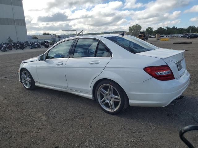 Изображение 2 2013 MERCEDES-BENZ C 350 2013 с VIN WDDGF5HB5DR275807