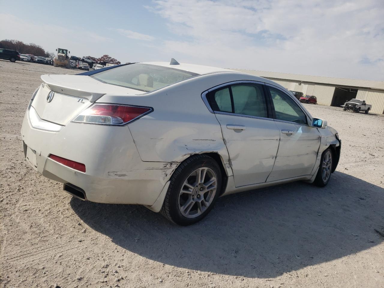 Изображение 3 2009 ACURA TL  2009 с VIN 19UUA86569A019239