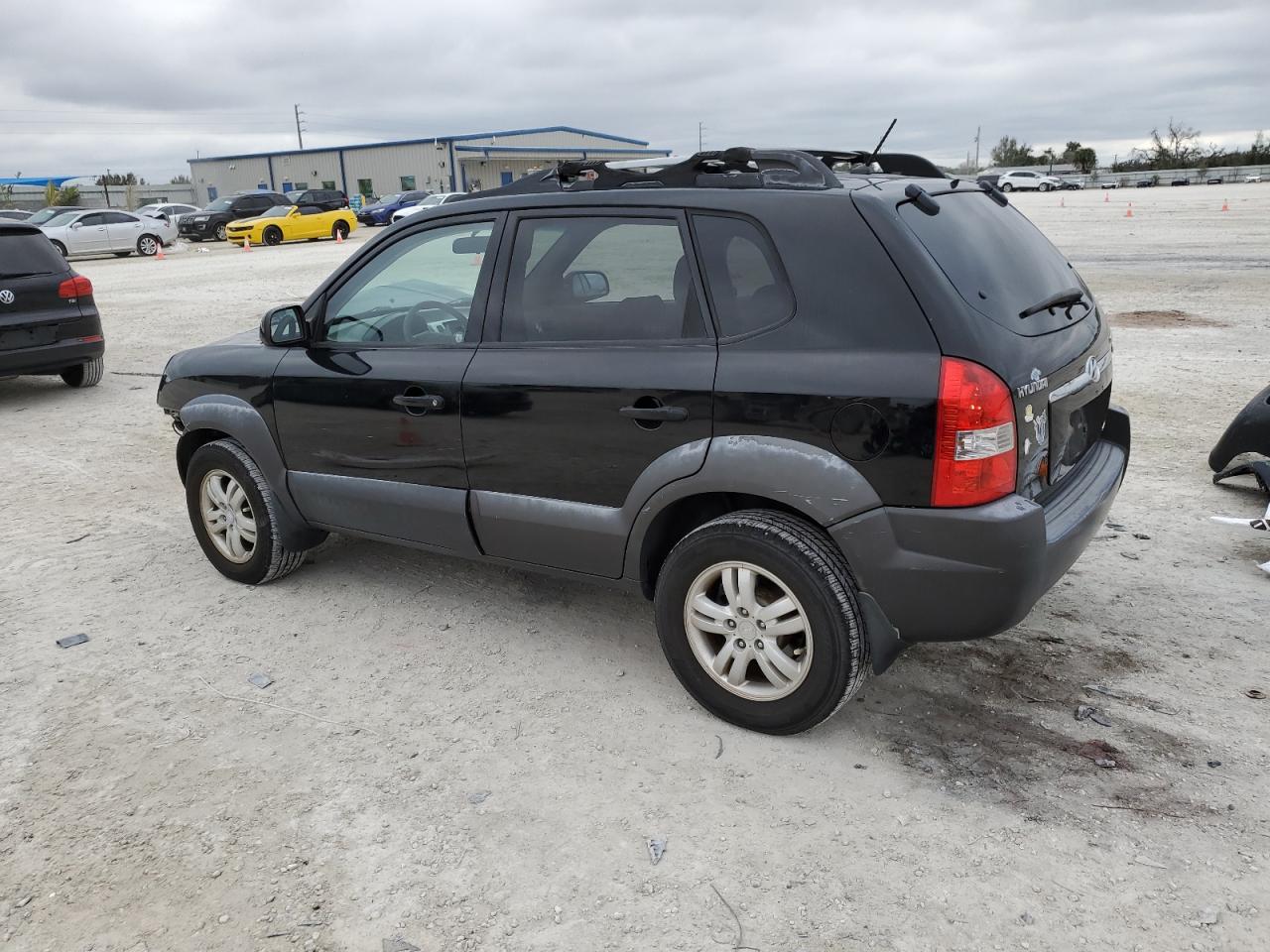 Изображение 2 2008 HYUNDAI TUCSON SE 2008 с VIN KM8JN72D68U815852