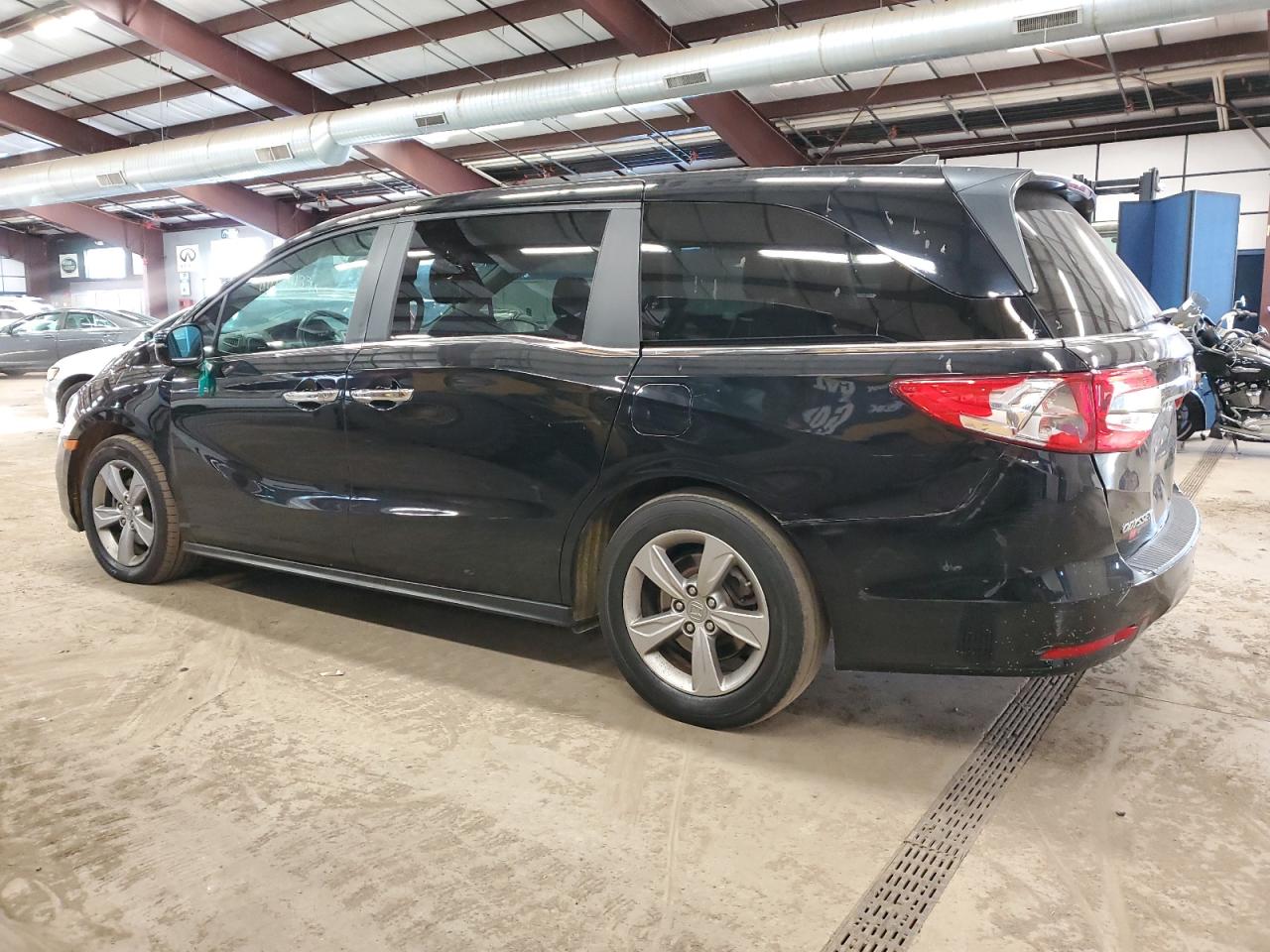 Obraz 2 z 2020 HONDA ODYSSEY EX 2020 z VIN 5FNRL6H54LB042100