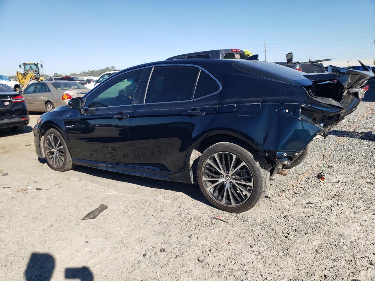 Изображение 2 2019 TOYOTA CAMRY L 2019 с VIN 4T1B11HK8KU260820