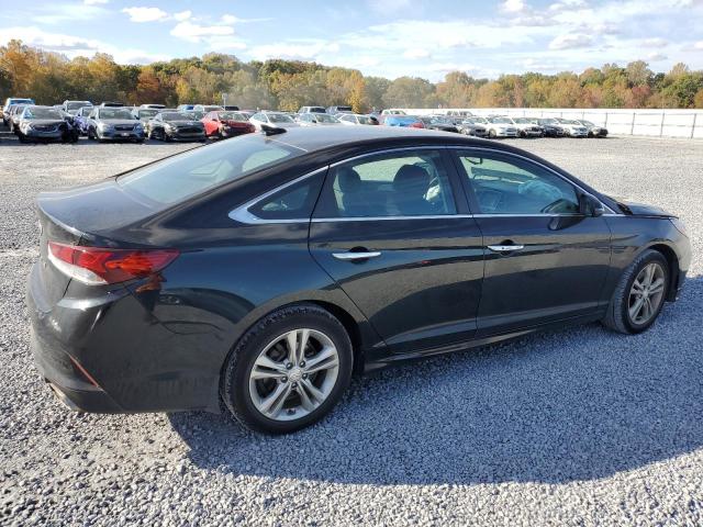 Image 3 of 2019 HYUNDAI SONATA LIMITED 2019 with VIN 5NPE34AFXKH804304