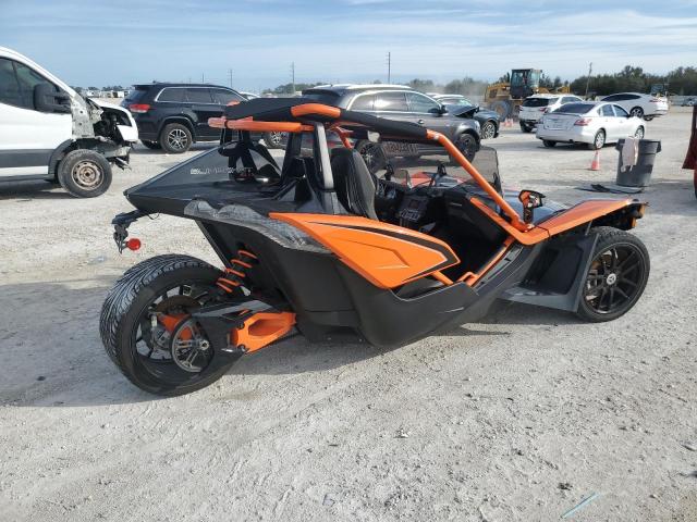 Image 3 of 2017 POLARIS SLINGSHOT SLR 2017 with VIN 57XAARFA6H8122260