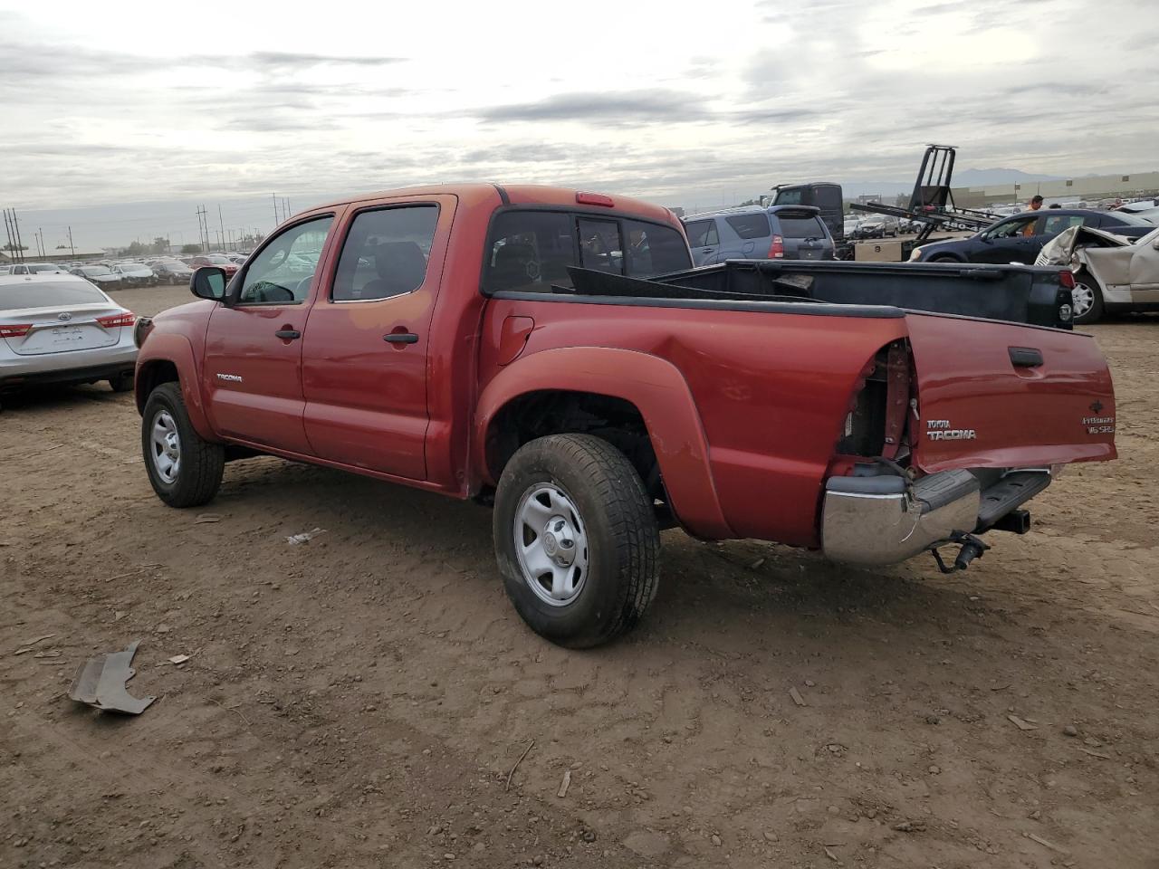 Image 2 of 2005 TOYOTA TACOMA DOUBLE CAB PRERUNNER 2005 with VIN 5TEJU62N15Z061045