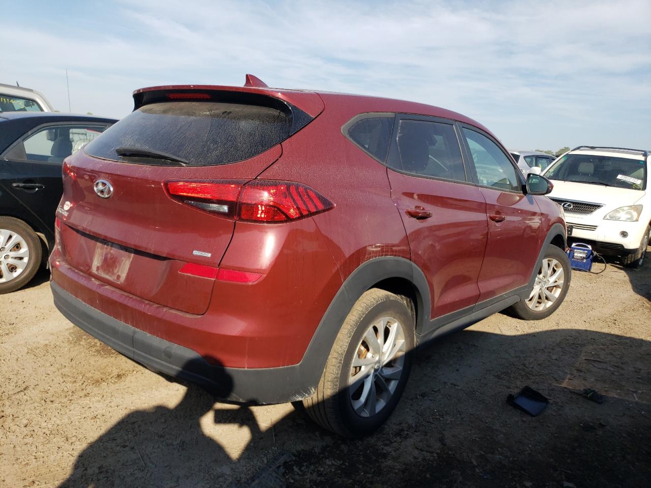 Изображение 3 2019 HYUNDAI TUCSON SE 2019 с VIN KM8J2CA48KU883256