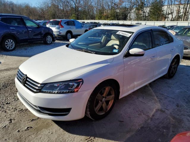 Image 1 of 2013 VOLKSWAGEN PASSAT SE 2013 with VIN 1VWBP7A32DC102262