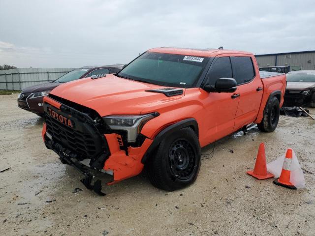 Изображение 1 2023 TOYOTA TUNDRA CREWMAX LIMITED 2023 с VIN 5TFPC5DBXPX018649