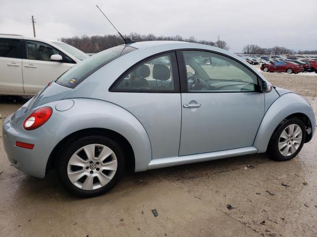 Image 3 of 2010 VOLKSWAGEN NEW BEETLE  2010 with VIN 3VWRG3AG4AM022224