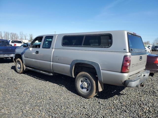 Image 2 of 2004 CHEVROLET SILVERADO C2500 HEAVY DUTY 2004 with VIN 1GCHC29U44E235215