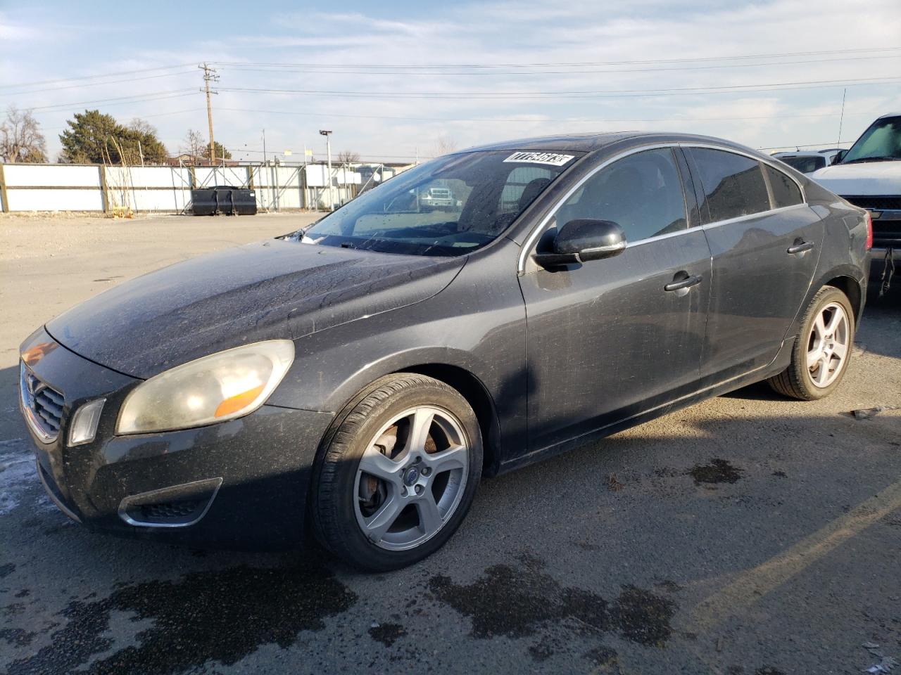Image 1 of 2012 VOLVO S60 T5 2012 with VIN YV1622FSXC2033549