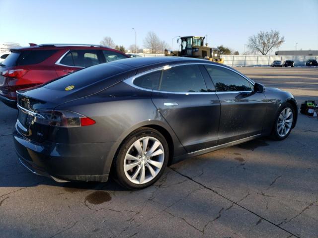 Obraz 3 z 2015 TESLA MODEL S  2015 z VIN 5YJSA1E28FF105496