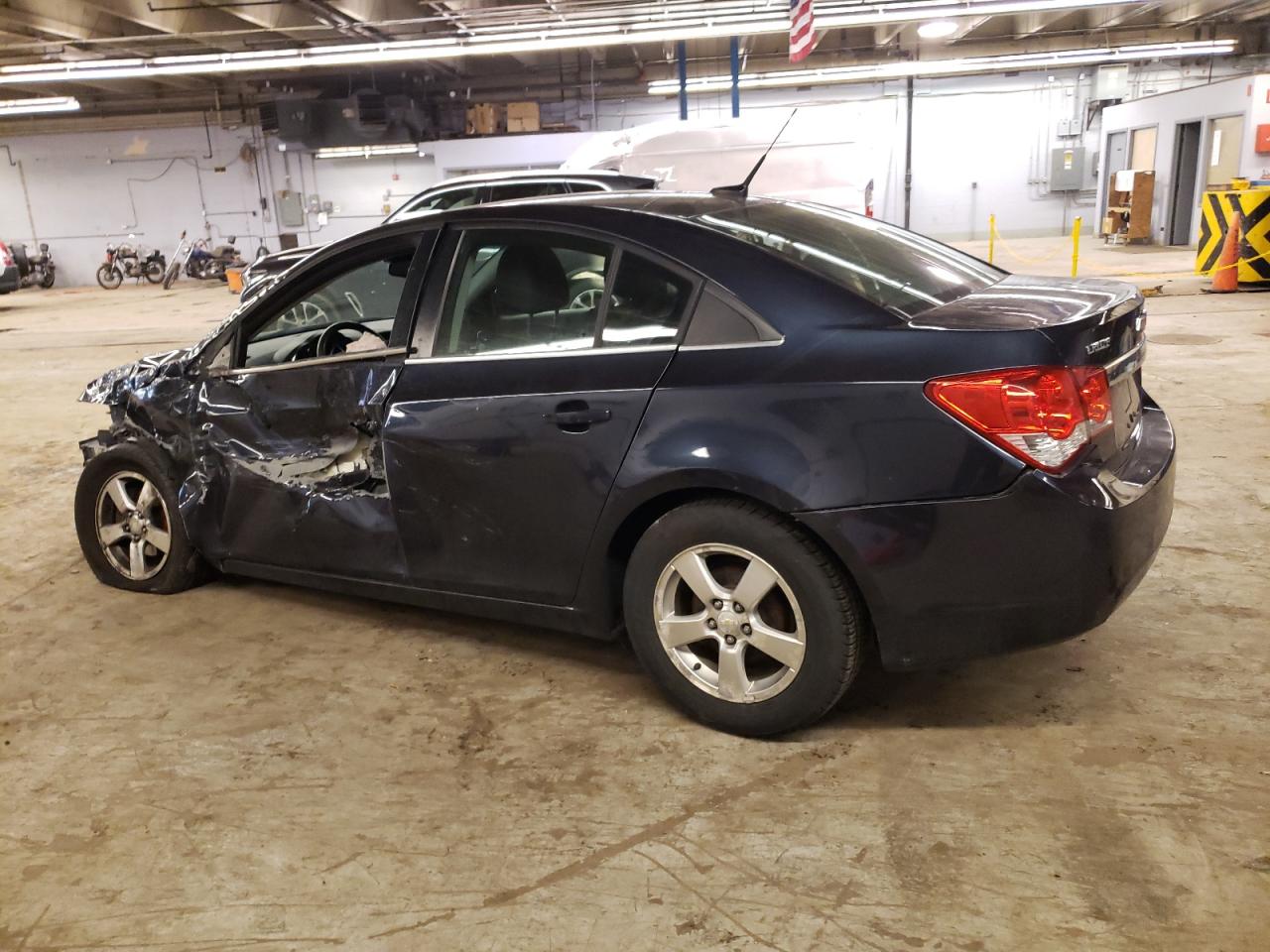 Image 2 of 2014 CHEVROLET CRUZE LT 2014 with VIN 1G1PC5SB1E7302955