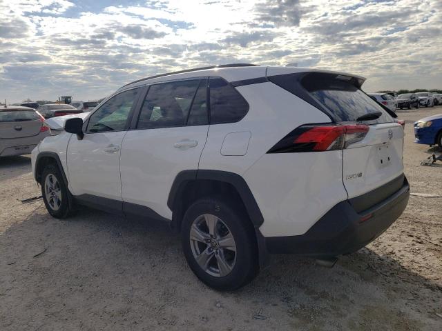 Obraz 2 z 2022 TOYOTA RAV4 XLE 2022 z VIN 2T3W1RFV5NC181843