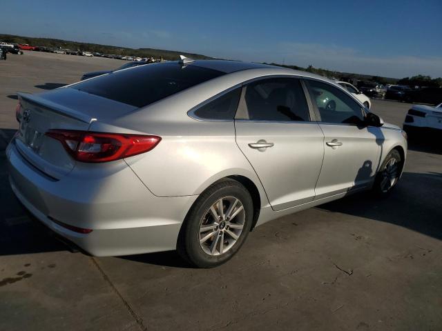 Obraz 3 z 2016 HYUNDAI SONATA SE 2016 z VIN 5NPE24AFXGH373182