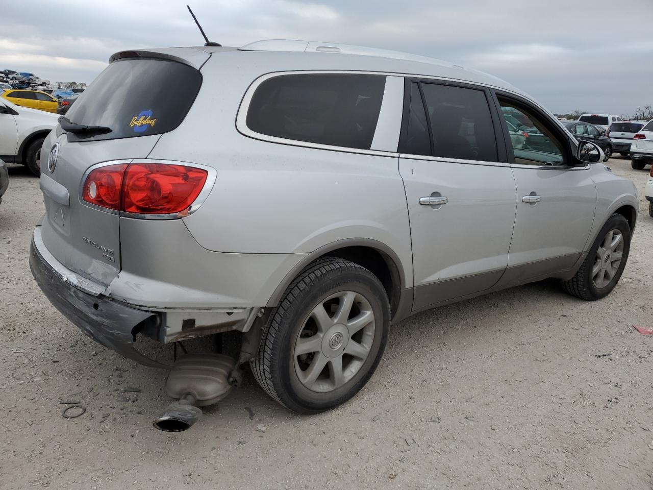 Obraz 3 z 2010 BUICK ENCLAVE CXL 2010 z VIN 5GALRCED3AJ132554