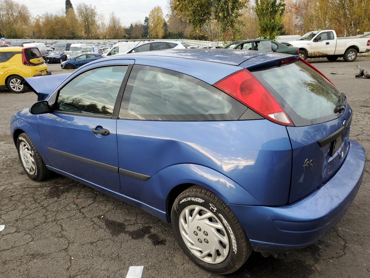 Изображение 2 2003 FORD FOCUS ZX3 2003 с VIN 3FAFP313X3R107258