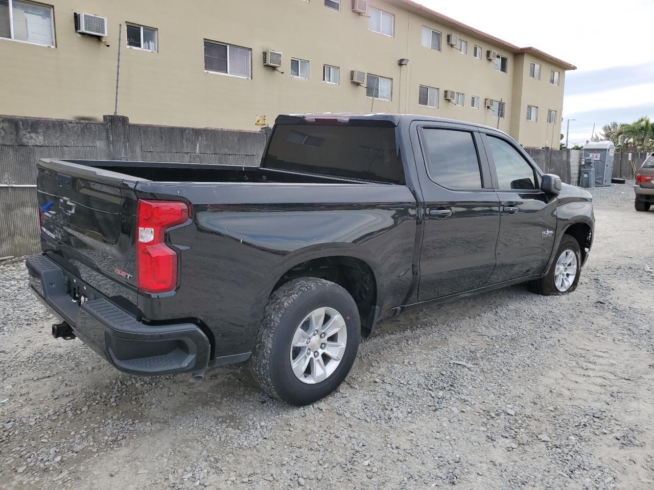 Image 3 of 2022 CHEVROLET SILVERADO C1500 RST 2022 with VIN 2GCPADED5N1505381