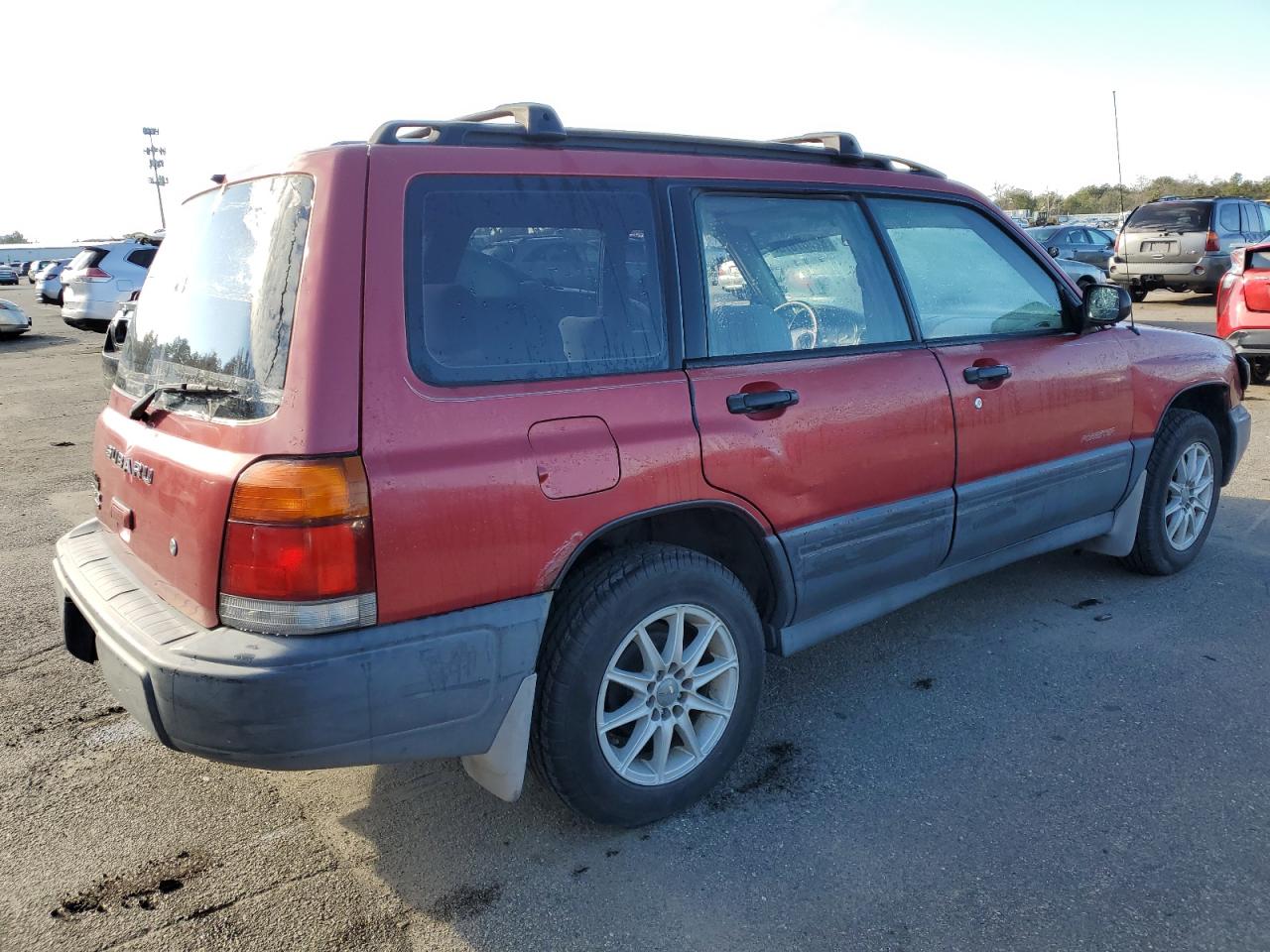 Image 3 of 1999 SUBARU FORESTER L 1999 with VIN JF1SF6352XH715686