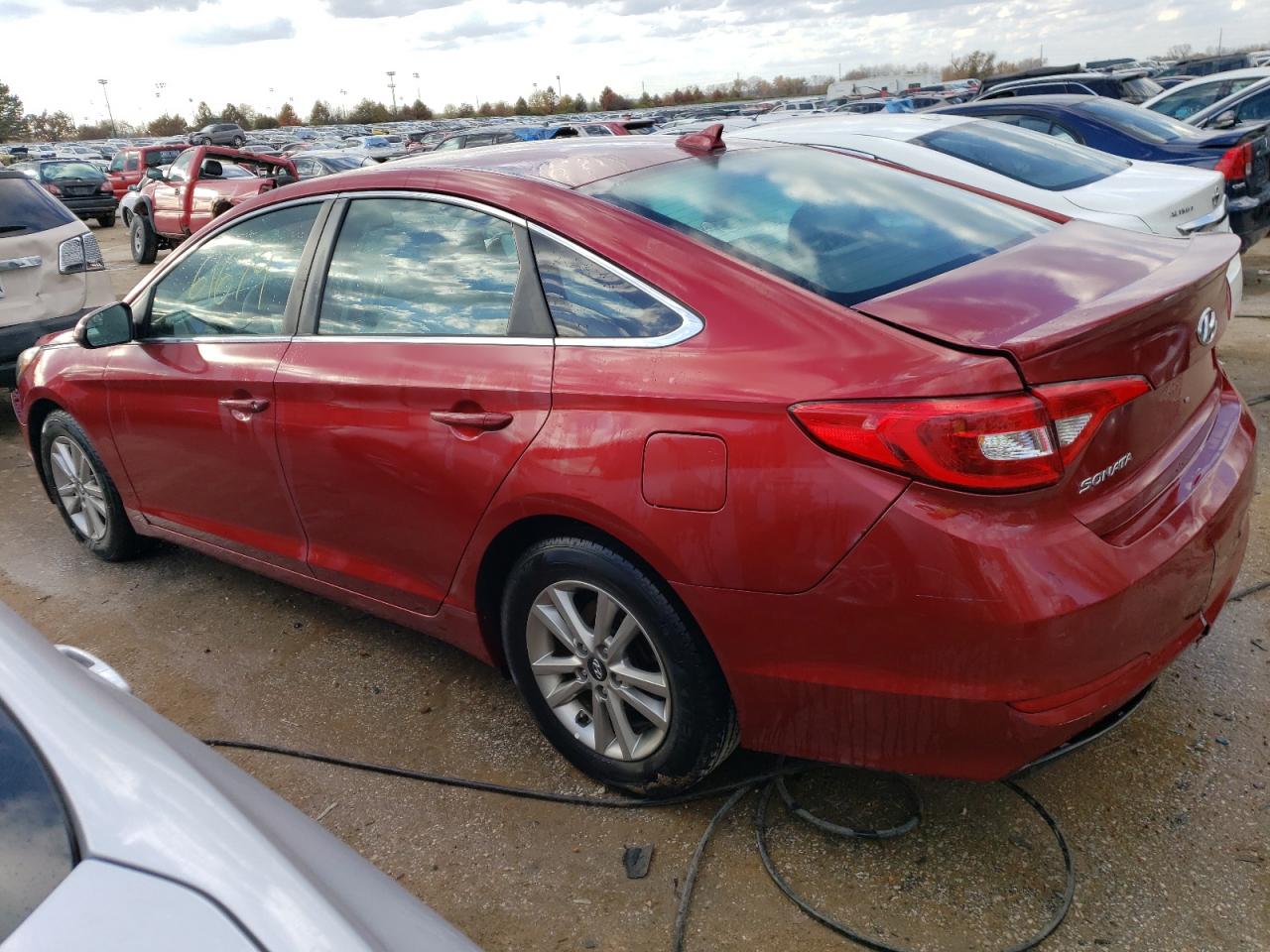 Obraz 2 z 2016 HYUNDAI SONATA SE 2016 z VIN 5NPE24AF4GH299550