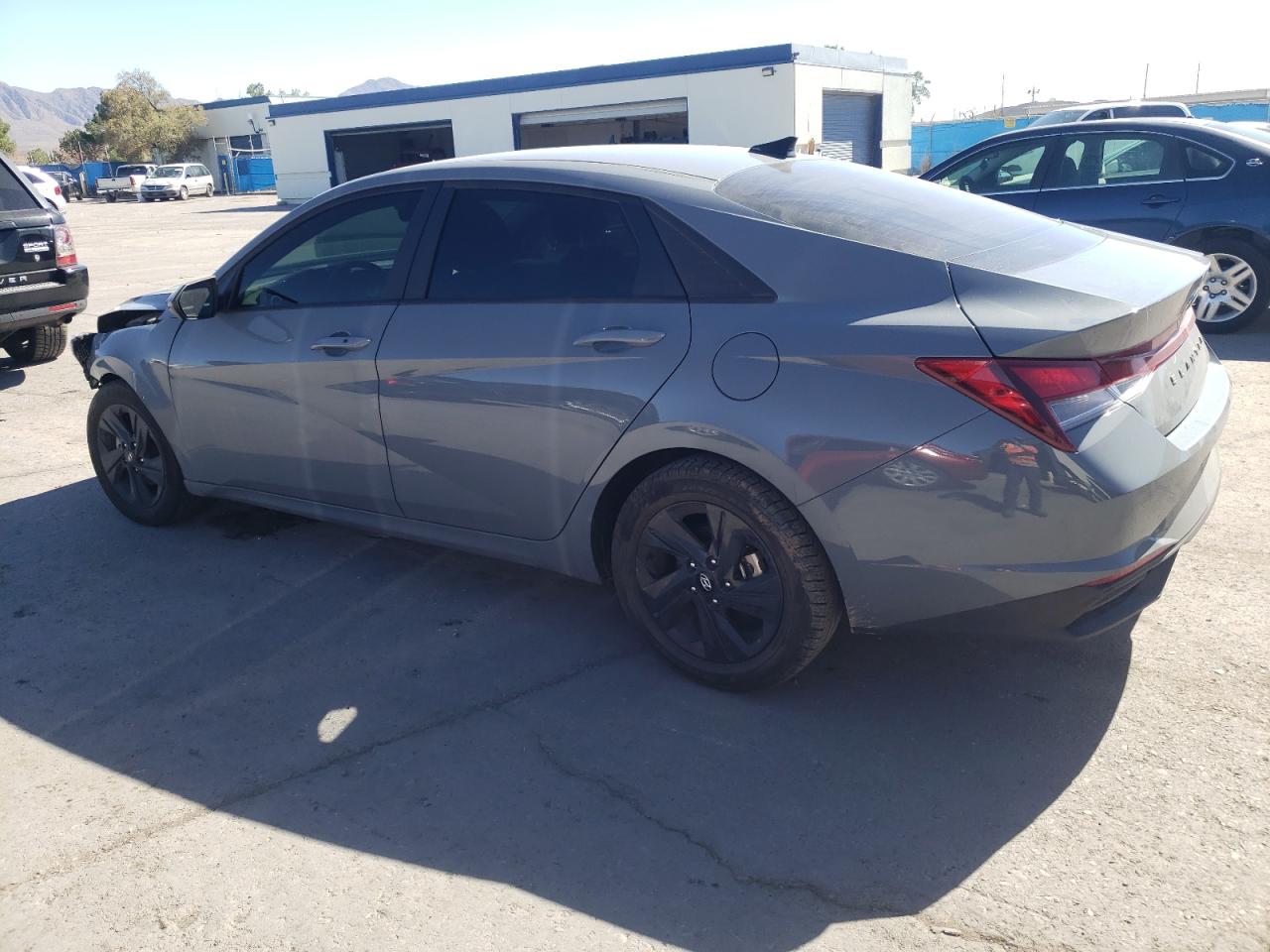 Image 2 of 2022 HYUNDAI ELANTRA SEL 2022 with VIN KMHLS4AG8NU323198