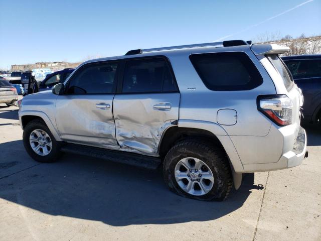 Obraz 2 z 2022 TOYOTA 4RUNNER SR5/SR5 PREMIUM 2022 z VIN JTEMU5JR1N5995541