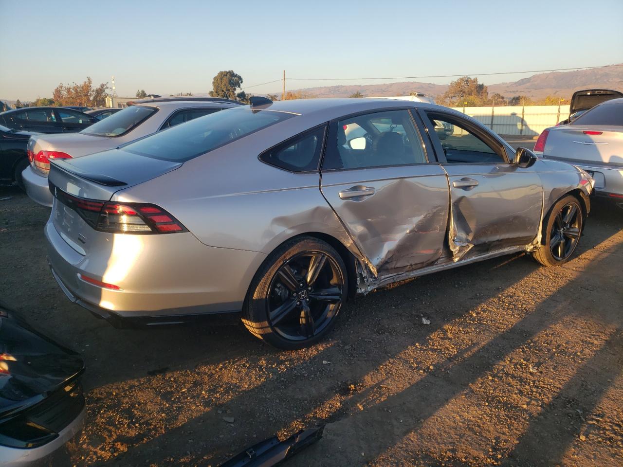 Image 3 of 2023 HONDA ACCORD HYBRID SPORT-L 2023 with VIN 1HGCY2F78PA021822
